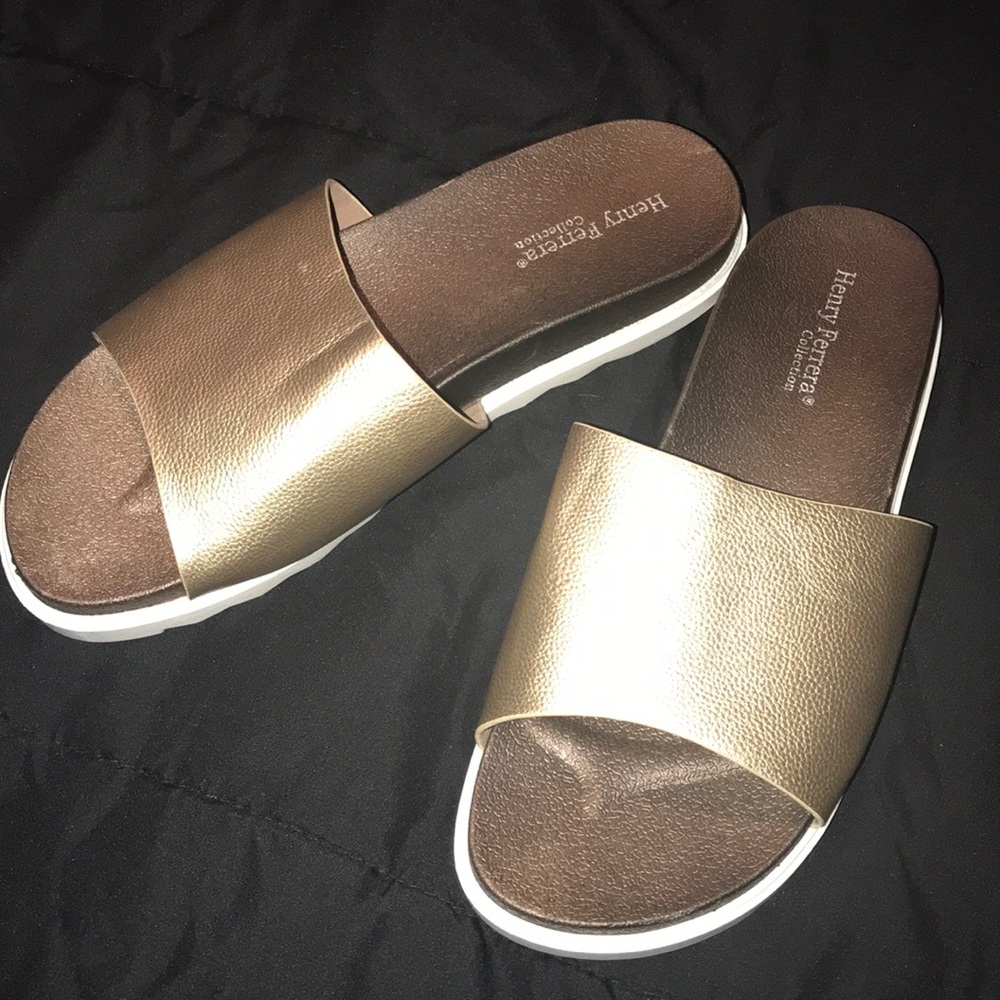 Gold Platform Slides - Picture 2 of 4